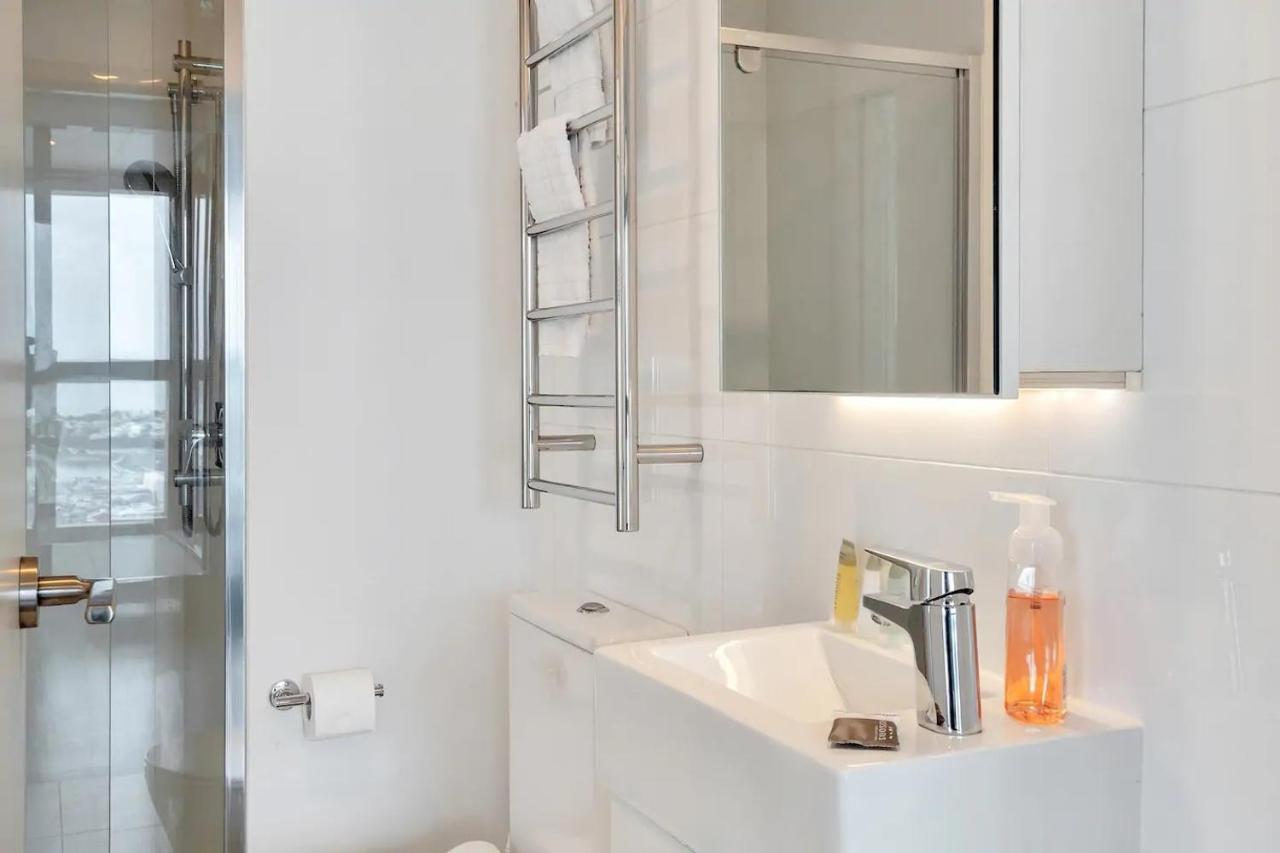 Amazing Harbour, Skytower And Rangitoto Views Apartment Auckland Luaran gambar